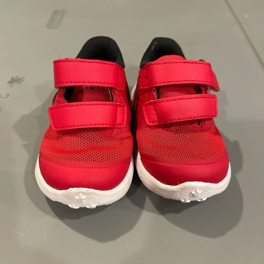 Nike Kids Red and Black Sneakers